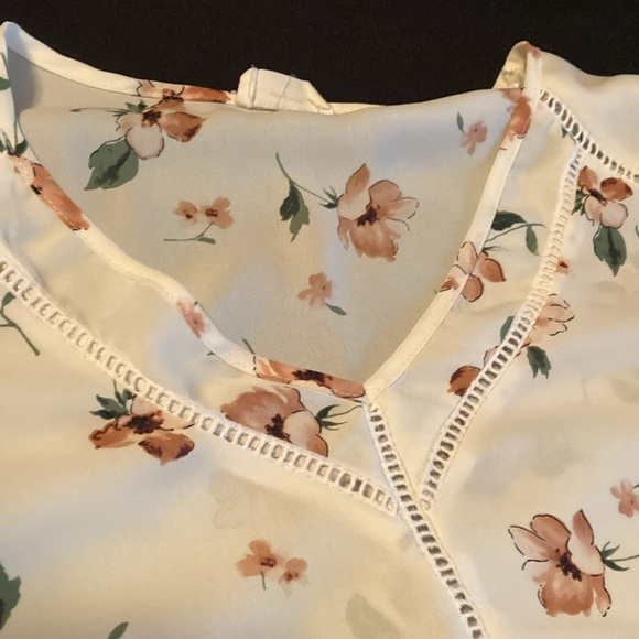 Sienna Sky Womens Dress Shirt - Picture 3 of 6